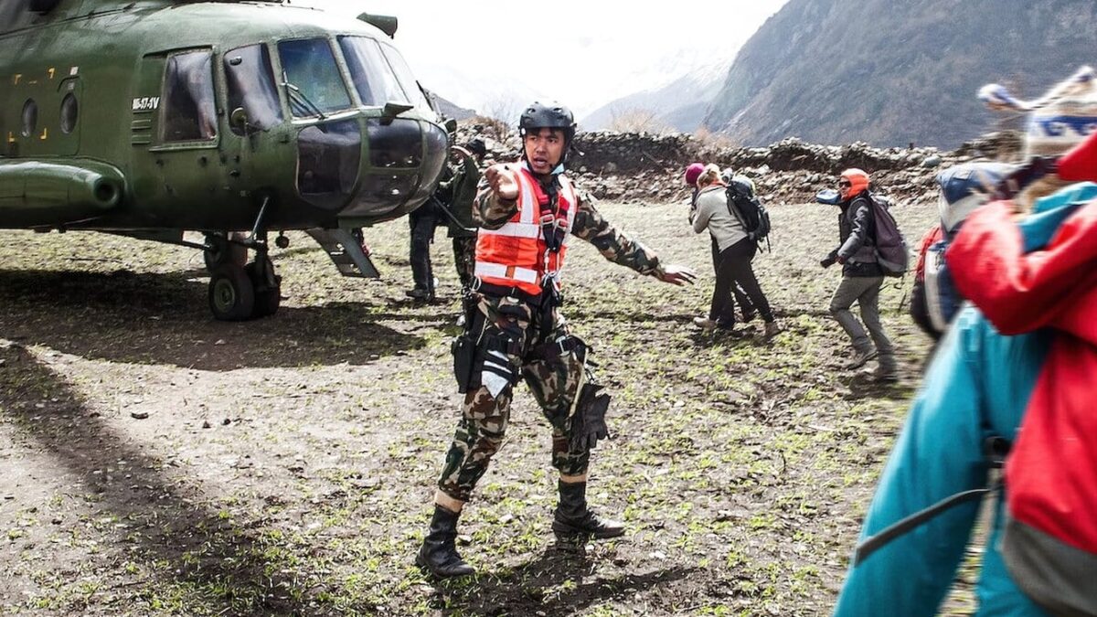 Aftershock: Everest and the Nepal Earthquake - Online Editor - Gavin ...